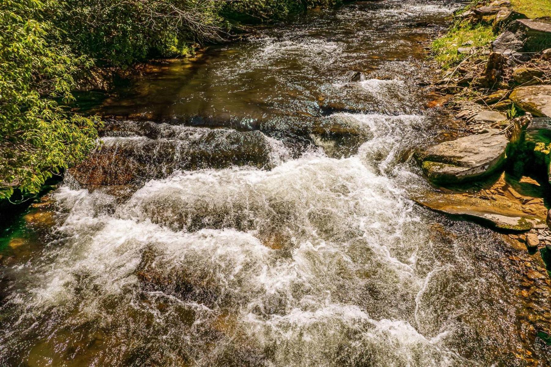 Waterfall Hideaway Bryson City Exterior foto